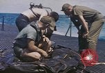Standbild USA U-Boot Pazifik, 1945, aus Sekunde 13 historischem Filmmaterial Videoclip 65675075924