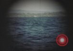 Image objets flottants Océan Pacifique, 1945, de la seconde 33 séquences d'archives historiques vidéo 65675075927
