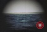 Image objets flottants Océan Pacifique, 1945, de la seconde 37 séquences d'archives historiques vidéo 65675075927