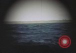 Image objets flottants Océan Pacifique, 1945, de la seconde 40 séquences d'archives historiques vidéo 65675075927