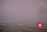Standbild japanische Segeln junk Pazifik, 1945, aus Sekunde 13 historischem Filmmaterial Videoclip 65675075958