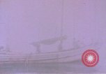 Standbild japanische Segeln junk Pazifik, 1945, aus Sekunde 61 historischem Filmmaterial Videoclip 65675075958