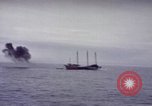Standbild japanische Segeln junk Pazifik, 1945, aus Sekunde 19 historischem Filmmaterial Videoclip 65675075964