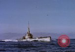 Image sous-marin américain Océan Pacifique, 1945, de la seconde 8 séquences d'archives historiques vidéo 65675075983
