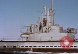 Image sous-marin américain Océan Pacifique, 1945, de la seconde 28 séquences d'archives historiques vidéo 65675075983
