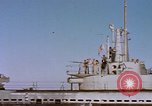 Image sous-marin américain Océan Pacifique, 1945, de la seconde 29 séquences d'archives historiques vidéo 65675075983
