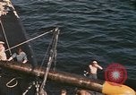 Image sous-marin américain Océan Pacifique, 1945, de la seconde 5 séquences d'archives historiques vidéo 65675075998