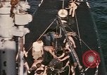Image sous-marin américain Océan Pacifique, 1945, de la seconde 17 séquences d'archives historiques vidéo 65675075998