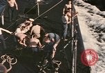 Image sous-marin américain Océan Pacifique, 1945, de la seconde 41 séquences d'archives historiques vidéo 65675075998