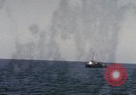 Image sous-marin américain Océan Pacifique, 1945, de la seconde 44 séquences d'archives historiques vidéo 65675075998
