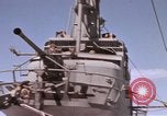Standbild USA Segler Pazifik, 1945, aus Sekunde 25 historischem Filmmaterial Videoclip 65675075999