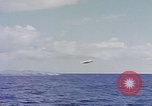 Standbild USA Segler Pazifik, 1945, aus Sekunde 8 historischem Filmmaterial Videoclip 65675076000