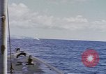 Standbild USA Segler Pazifik, 1945, aus Sekunde 16 historischem Filmmaterial Videoclip 65675076000