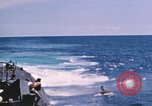 Standbild USS Balao Pazifik, 1945, aus Sekunde 30 historischem Filmmaterial Videoclip 65675076003