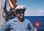 Standbild USS Balao Pazifik, 1945, aus Sekunde 11 historischem Filmmaterial Videoclip 65675076005