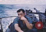 Standbild USS Balao Pazifik, 1945, aus Sekunde 29 historischem Filmmaterial Videoclip 65675076005