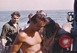 Standbild USS Balao Pazifik, 1945, aus Sekunde 35 historischem Filmmaterial Videoclip 65675076005