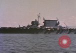 Standbild USS Saratoga Pearl Harbor Hawaii USA, 1945, aus Sekunde 6 historischem Filmmaterial Videoclip 65675076018