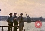 Standbild USS Saratoga Pearl Harbor Hawaii USA, 1945, aus Sekunde 34 historischem Filmmaterial Videoclip 65675076018