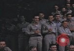 Immagine di US Naval ufficiali pongono a Yokosuka base sottomarina Yokosuka iJapan, 1945, secondo 4 filmato di repertorio 65675076033