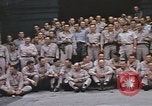 Immagine di US Naval ufficiali pongono a Yokosuka base sottomarina Yokosuka iJapan, 1945, secondo 39 filmato di repertorio 65675076033
