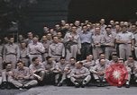 Immagine di US Naval ufficiali pongono a Yokosuka base sottomarina Yokosuka iJapan, 1945, secondo 53 filmato di repertorio 65675076033