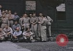 Immagine di US Naval ufficiali pongono a Yokosuka base sottomarina Yokosuka iJapan, 1945, secondo 60 filmato di repertorio 65675076033