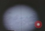 Standbild Blick durch das amerikanische U-Boot-Periskop Midway Island, 1942, aus Sekunde 22 historischem Filmmaterial Videoclip 65675076036