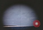 Standbild Blick durch das amerikanische U-Boot-Periskop Midway Island, 1942, aus Sekunde 27 historischem Filmmaterial Videoclip 65675076036