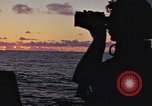 Standbild United States U-Boot unterwegs auf der Oberfläche Pazifik, 1942, aus Sekunde 40 historischem Filmmaterial Videoclip 65675076038