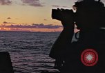 Standbild United States U-Boot unterwegs auf der Oberfläche Pazifik, 1942, aus Sekunde 45 historischem Filmmaterial Videoclip 65675076038