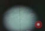 Standbild periscope Blick vom amerikanischen U-Boot Midway Island, 1942, aus Sekunde 6 historischem Filmmaterial Videoclip 65675076040