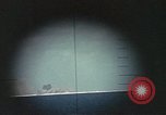 Standbild periscope Blick vom amerikanischen U-Boot Midway Island, 1942, aus Sekunde 36 historischem Filmmaterial Videoclip 65675076040