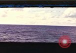 Standbild United States U-Boot unterwegs auf der Oberfläche Pazifik, 1942, aus Sekunde 1 historischem Filmmaterial Videoclip 65675076041