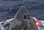 Standbild United States U-Boot unterwegs auf der Oberfläche Pazifik, 1942, aus Sekunde 50 historischem Filmmaterial Videoclip 65675076041