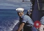 Standbild Amerikanisches U-Boot kommt nach der Patrouille in den Hafen Pazifik, 1945, aus Sekunde 20 historischem Filmmaterial Videoclip 65675076045