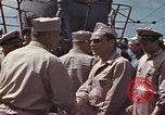 Standbild Amerikanisches U-Boot kommt nach der Patrouille in den Hafen Pazifik, 1945, aus Sekunde 41 historischem Filmmaterial Videoclip 65675076045