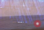 Standbild USS Cod (SS-224) Rettung der Besatzung des niederländischen U-Boot O-19 Spratly Inseln, 1945, aus Sekunde 1 historischem Filmmaterial Videoclip 65675076083