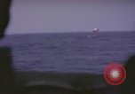 Standbild USS Cod (SS-224) Rettung der Besatzung des niederländischen U-Boot O-19 Spratly Inseln, 1945, aus Sekunde 29 historischem Filmmaterial Videoclip 65675076083