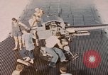 Standbild USS Cod Brände Waffen zu versenken niederländischen U-Boot O-19 Spratly Inseln, 1945, aus Sekunde 49 historischem Filmmaterial Videoclip 65675076088