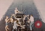 Standbild USS Cod Brände Waffen zu versenken niederländischen U-Boot O-19 Spratly Inseln, 1945, aus Sekunde 58 historischem Filmmaterial Videoclip 65675076088