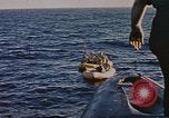 Standbild USS Sea Owl Pazifik, 1945, aus Sekunde 30 historischem Filmmaterial Videoclip 65675076107