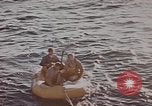 Standbild USS Sea Owl Pazifik, 1945, aus Sekunde 38 historischem Filmmaterial Videoclip 65675076107
