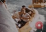 Standbild USS Sea Owl Pazifik, 1945, aus Sekunde 49 historischem Filmmaterial Videoclip 65675076107