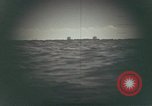 Standbild Periskop Ansicht von US Submarine Pazifik, 1944, aus Sekunde 4 historischem Filmmaterial Videoclip 65675076126