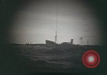 Standbild Periskop Ansicht von US Submarine Pazifik, 1944, aus Sekunde 19 historischem Filmmaterial Videoclip 65675076126