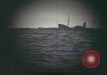 Standbild Periskop Ansicht von US Submarine Pazifik, 1944, aus Sekunde 22 historischem Filmmaterial Videoclip 65675076126
