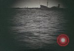 Standbild Periskop Ansicht von US Submarine Pazifik, 1944, aus Sekunde 35 historischem Filmmaterial Videoclip 65675076126