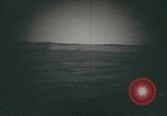 Standbild Periskop Ansicht von US Submarine Pazifik, 1944, aus Sekunde 36 historischem Filmmaterial Videoclip 65675076126