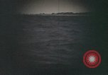 Standbild Periskop Ansicht von US Submarine Pazifik, 1944, aus Sekunde 52 historischem Filmmaterial Videoclip 65675076126